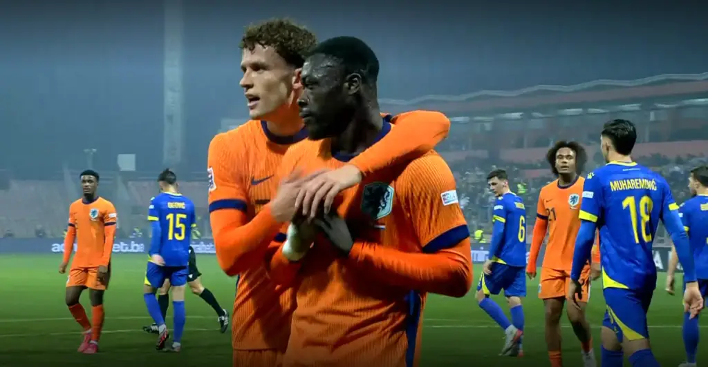 Brian Brobbey and Per Schuurs celebrating